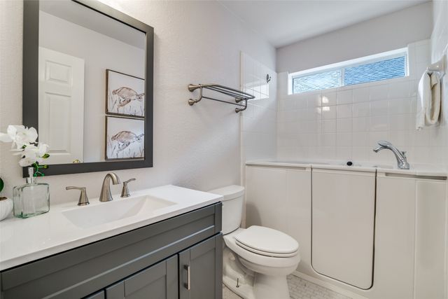 1935 Hillcroft Drive, Rockwall, TX 75087