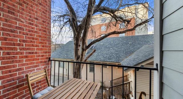 712 W 21st ST 203, Austin, TX 78705