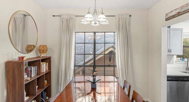 712 W 21st ST 203, Austin, TX 78705