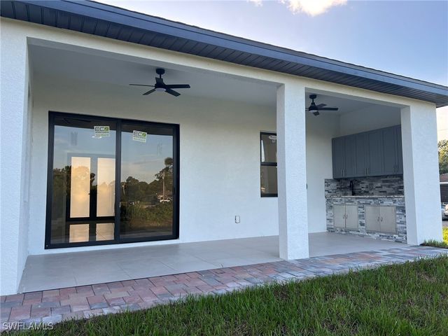 813 Aiken AVE, Lehigh Acres, FL 33974