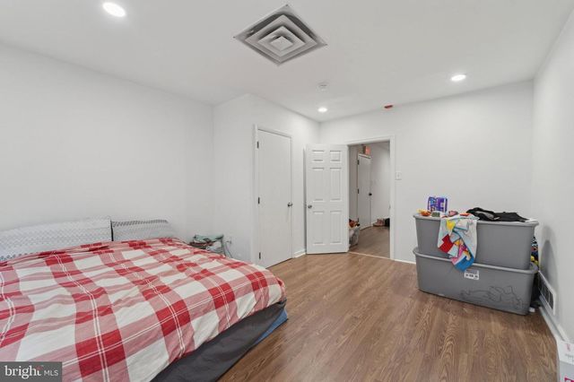 211 S 60TH ST, Philadelphia, PA 19139