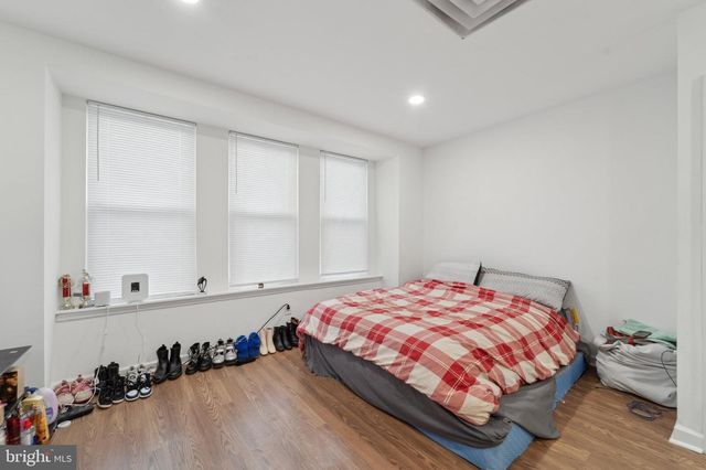 211 S 60TH ST, Philadelphia, PA 19139