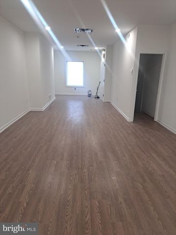 211 S 60TH ST, Philadelphia, PA 19139