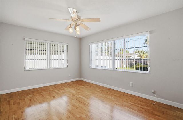 4545 34TH AVENUE N, St Petersburg, FL 33713