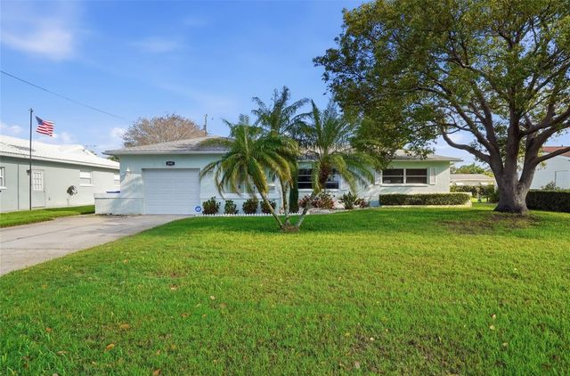 4545 34TH AVENUE N, St Petersburg, FL 33713