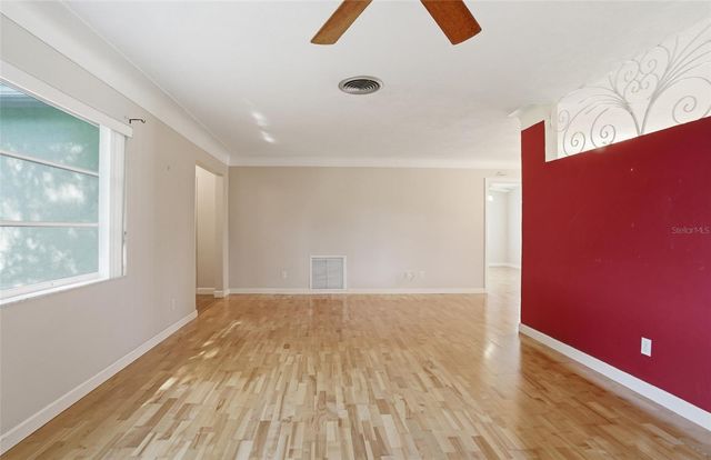 4545 34TH AVENUE N, St Petersburg, FL 33713