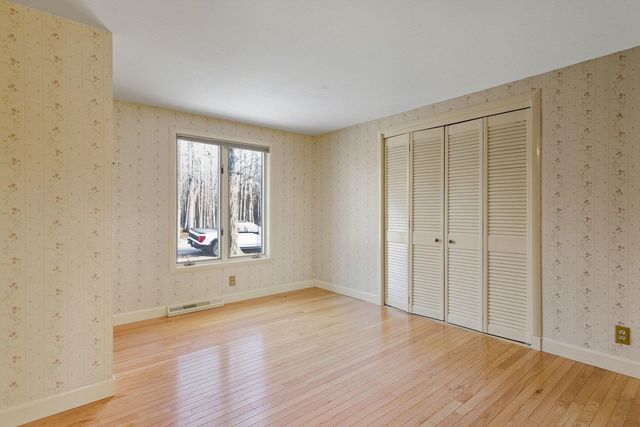 126 Wednesday Hill Road, Lee, NH 03861