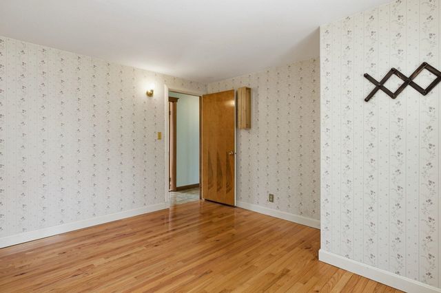 126 Wednesday Hill Road, Lee, NH 03861