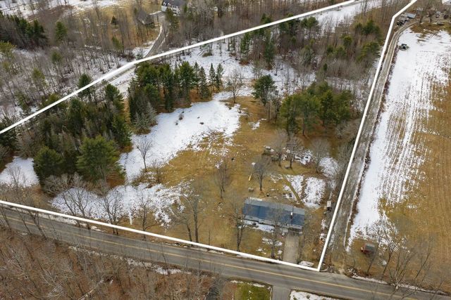 126 Wednesday Hill Road, Lee, NH 03861