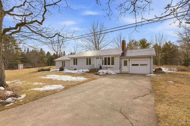 126 Wednesday Hill Road, Lee, NH 03861