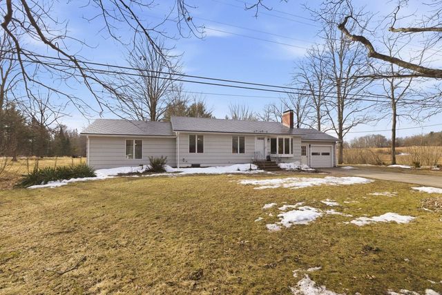 126 Wednesday Hill Road, Lee, NH 03861