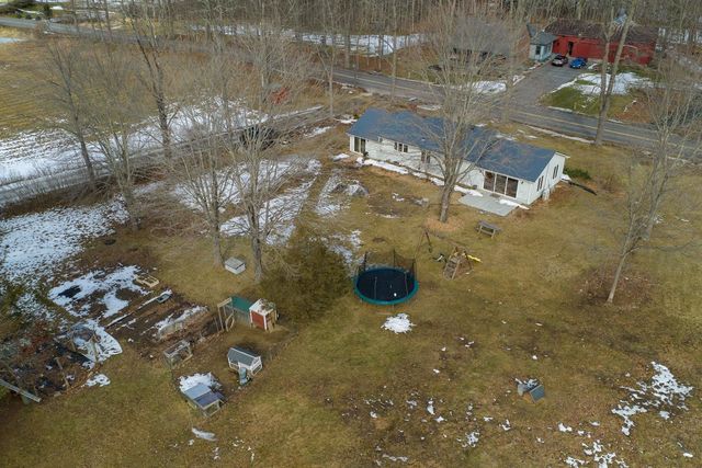 126 Wednesday Hill Road, Lee, NH 03861