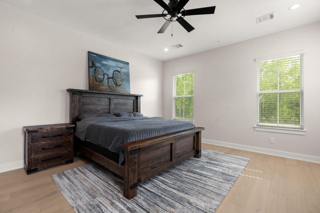 14741 Edwards Road, Montgomery, TX 77316