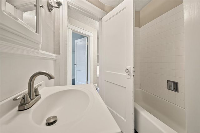 48 Judson Street, Rochester, NY 14611