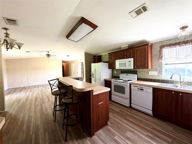 4113 Goliad Drive, Granbury, TX 76048