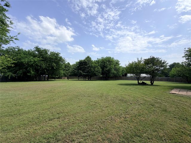 4113 Goliad Drive, Granbury, TX 76048