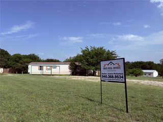 4113 Goliad Drive, Granbury, TX 76048