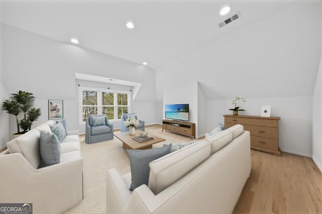 2090 Lake Windward Drive, Alpharetta, GA 30005