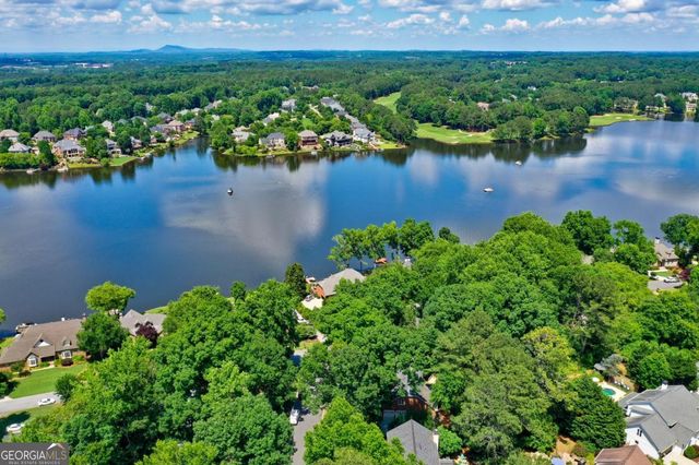 2090 Lake Windward Drive, Alpharetta, GA 30005
