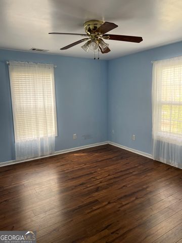 1012 Bexton Road, Moreland, GA 30259