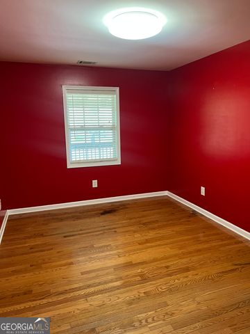 1012 Bexton Road, Moreland, GA 30259