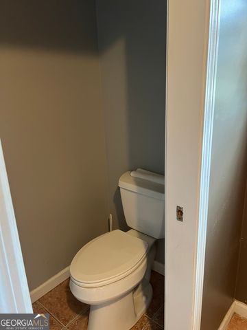 1012 Bexton Road, Moreland, GA 30259