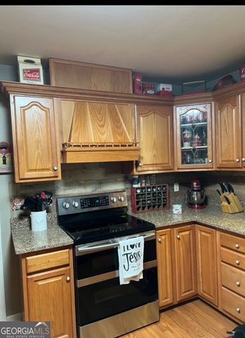 1012 Bexton Road, Moreland, GA 30259