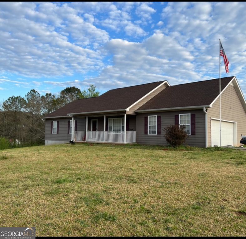 1012 Bexton Road, Moreland, GA 30259