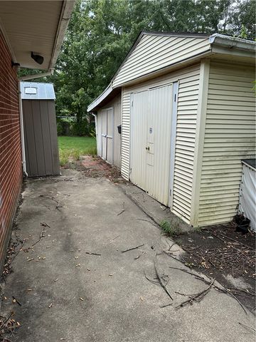 8815 Yankee Street, Centerville, OH 45458