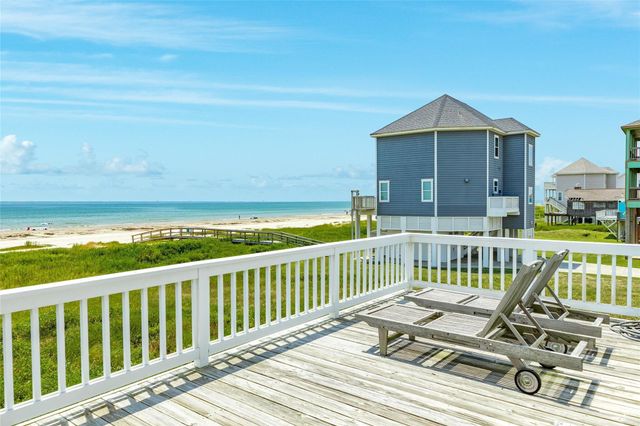 22915 Gulf Drive, Galveston, TX 77554