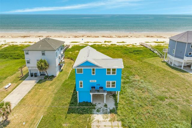 22915 Gulf Drive, Galveston, TX 77554