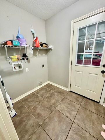 3 Mercer Dr., Petal, MS 39465