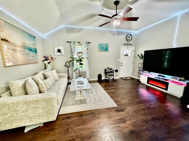 3 Mercer Dr., Petal, MS 39465