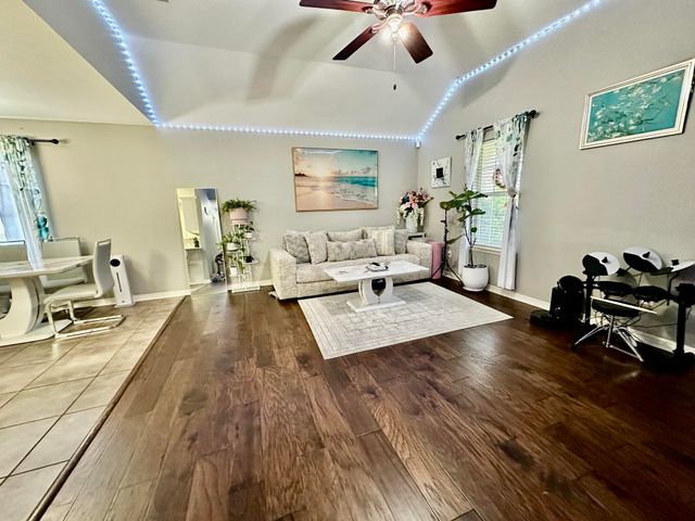 3 Mercer Dr., Petal, MS 39465