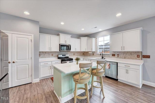 264 Hay Field Drive, Lillington, NC 27546