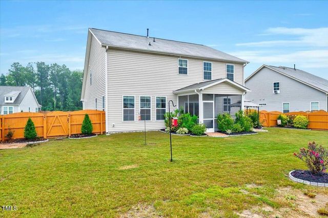 264 Hay Field Drive, Lillington, NC 27546