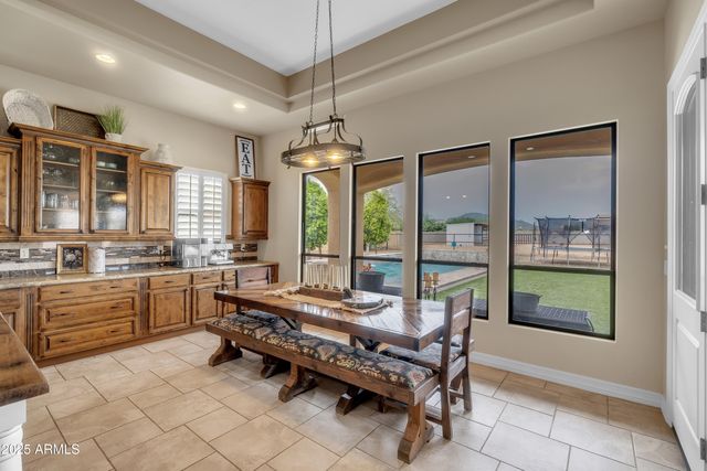 810 W HIDDEN VALLEY Drive, Phoenix, AZ 85086