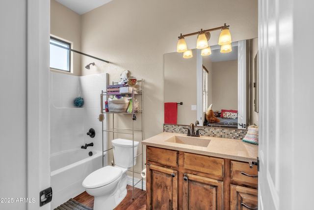 810 W HIDDEN VALLEY Drive, Phoenix, AZ 85086