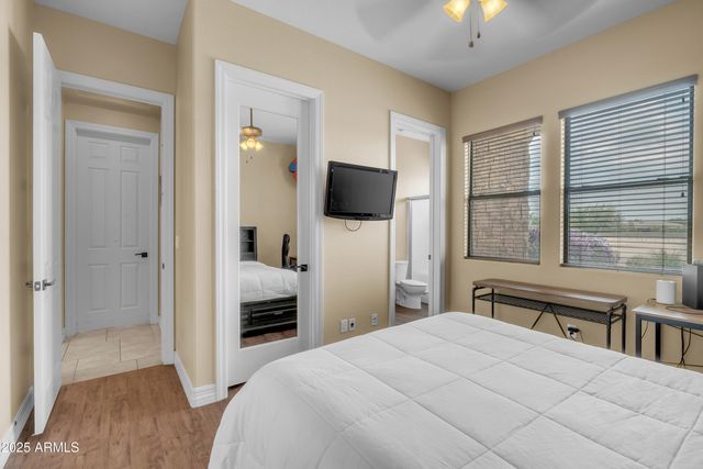 810 W HIDDEN VALLEY Drive, Phoenix, AZ 85086