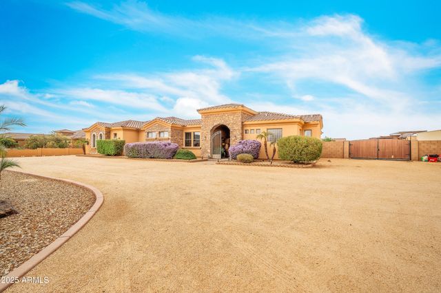 810 W HIDDEN VALLEY Drive, Phoenix, AZ 85086