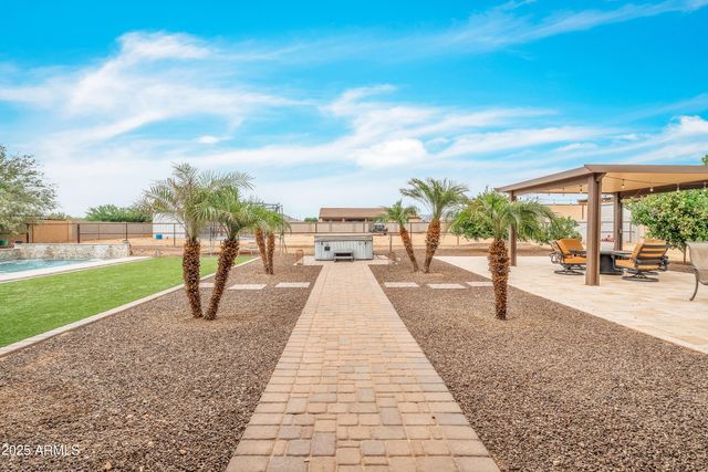 810 W HIDDEN VALLEY Drive, Phoenix, AZ 85086