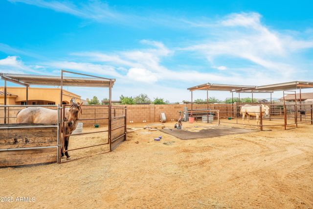 810 W HIDDEN VALLEY Drive, Phoenix, AZ 85086