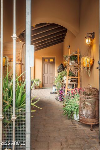 810 W HIDDEN VALLEY Drive, Phoenix, AZ 85086