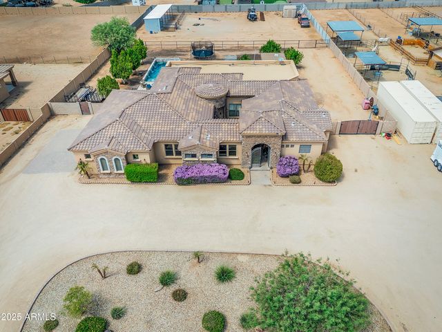 810 W HIDDEN VALLEY Drive, Phoenix, AZ 85086