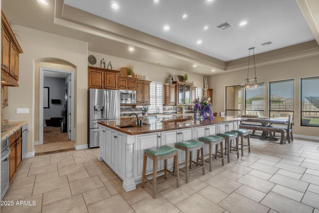 810 W HIDDEN VALLEY Drive, Phoenix, AZ 85086