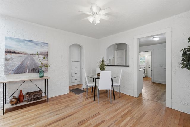 217 Amherst Drive NE, Albuquerque, NM 87106