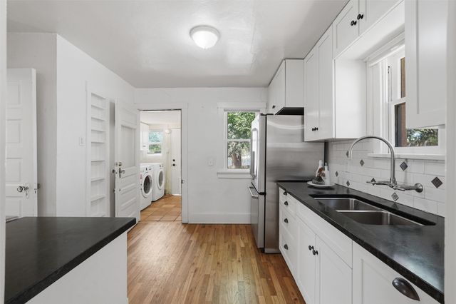 217 Amherst Drive NE, Albuquerque, NM 87106