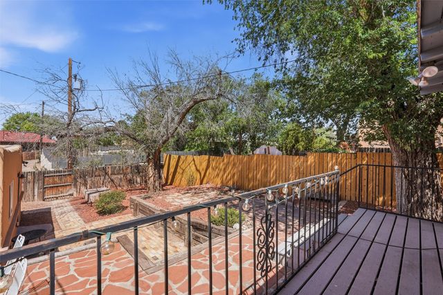 217 Amherst Drive NE, Albuquerque, NM 87106