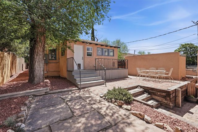 217 Amherst Drive NE, Albuquerque, NM 87106