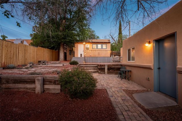 217 Amherst Drive NE, Albuquerque, NM 87106